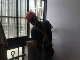 樓房窗戶漏水怎樣防水維修,樓房窗臺要如何養護