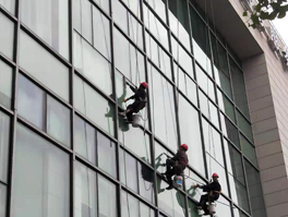 怎樣選擇墻清洗公司?